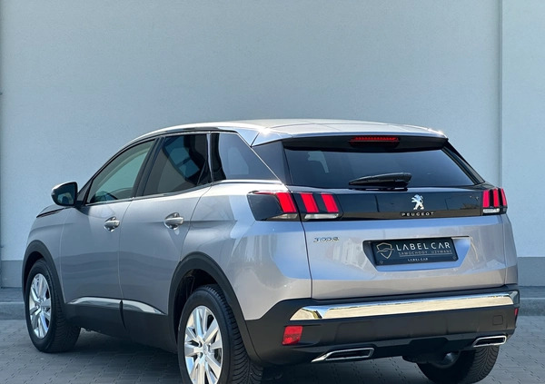 Peugeot 3008 cena 67777 przebieg: 175000, rok produkcji 2019 z Stary Sącz małe 742